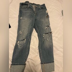 BDG boyfriend Distressed Blue Jeans